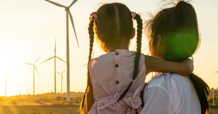 wind-case-study-mobile-1 wind-case-study-mobile-1